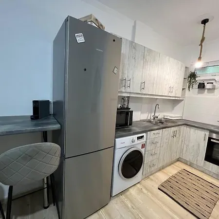 Apartment Akis *